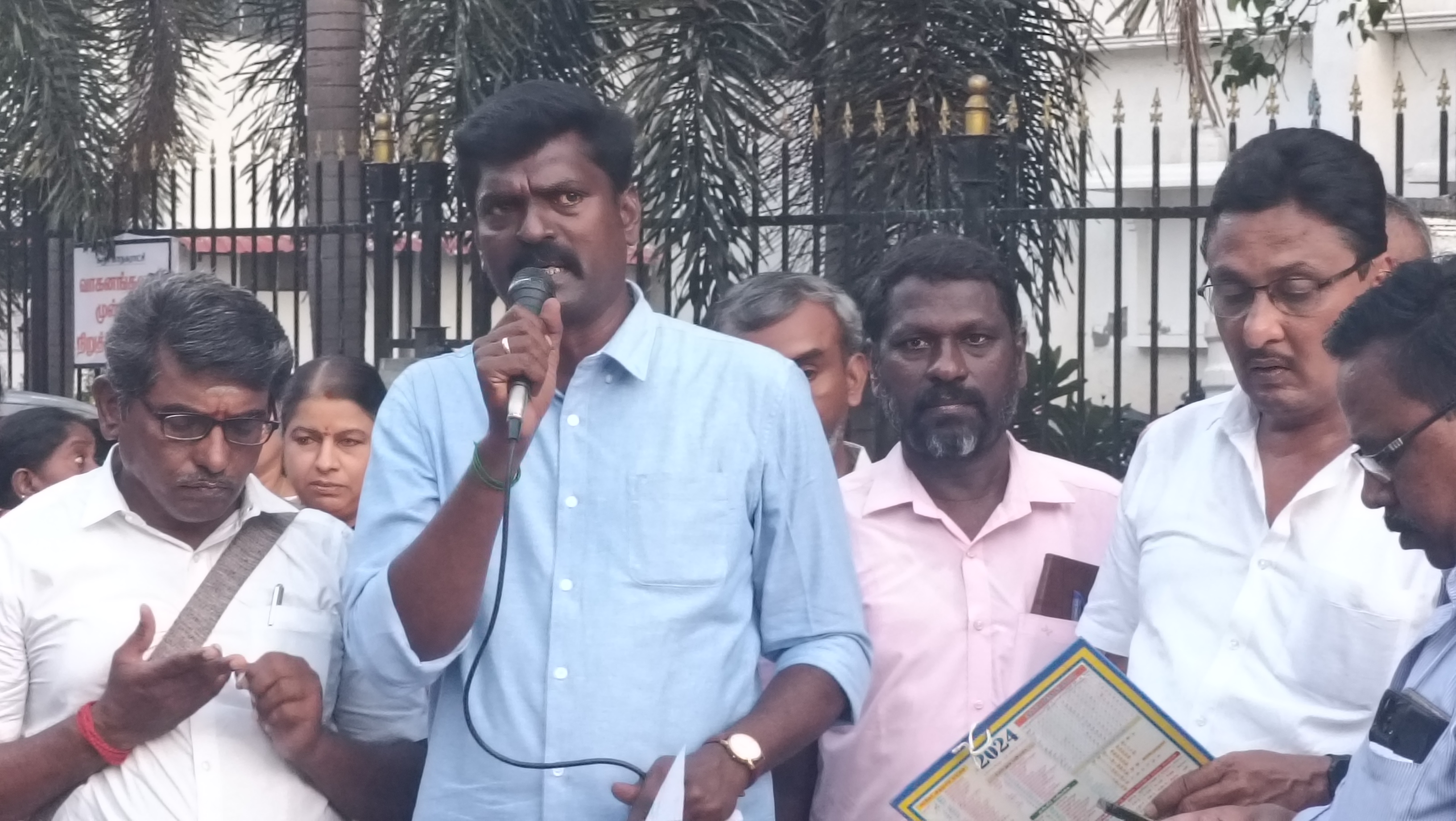 ஜாக்டோ -ஜியோ மாவட்ட தலைநகரங்களில் கோரிக்கை  பேரணி 22.04.2025