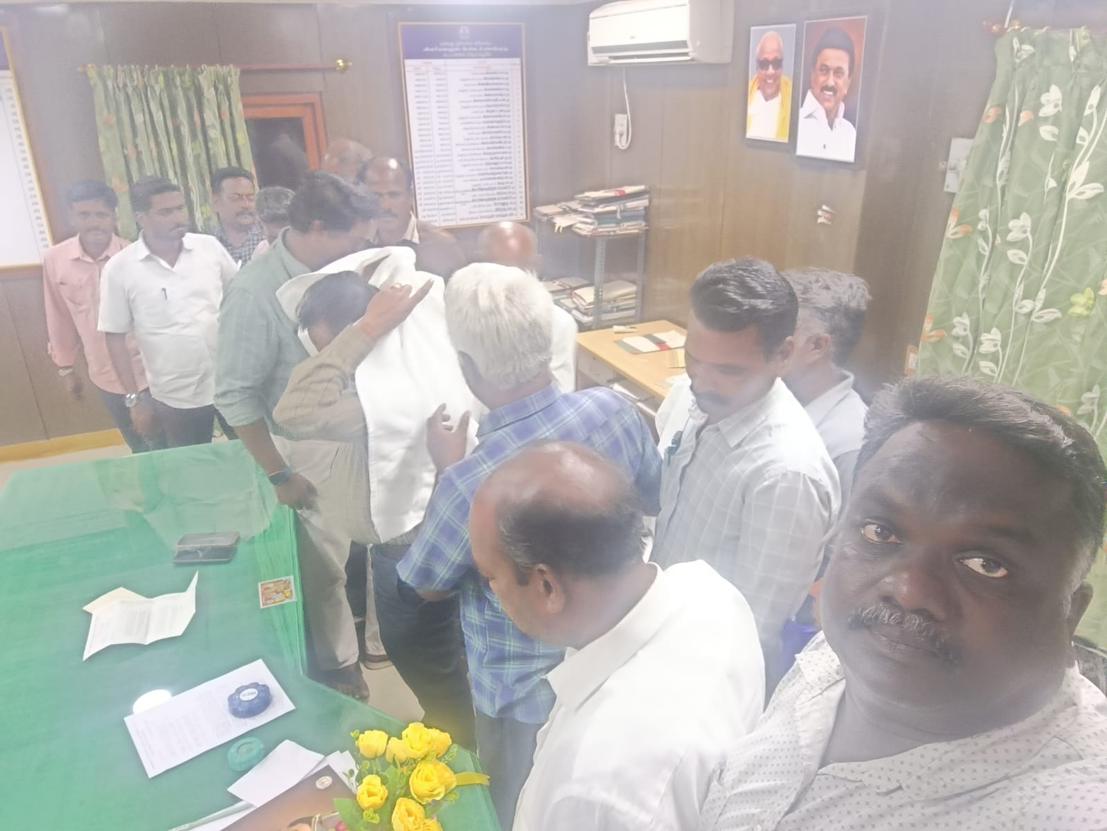 விழுப்புரம் மாவட்ட ஒரு பாடல்கள் மாவட்ட முதன்மை கல்வி அலுவலர் அவர்கள் உடனான சந்திப்பு