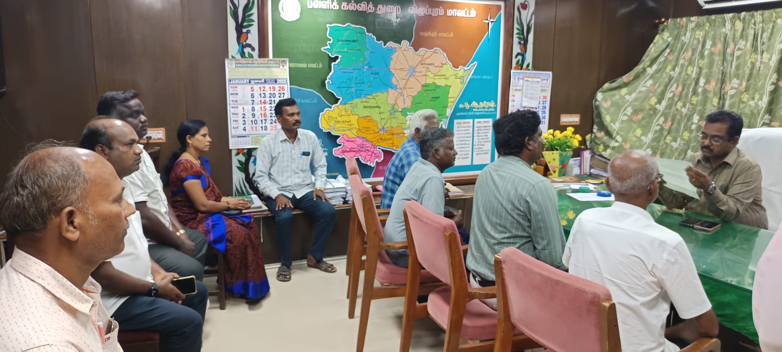 விழுப்புரம் மாவட்ட ஒரு பாடல்கள் மாவட்ட முதன்மை கல்வி அலுவலர் அவர்கள் உடனான சந்திப்பு